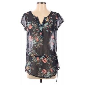 a.n.a Petite Sheer Floral Short Sleeve S